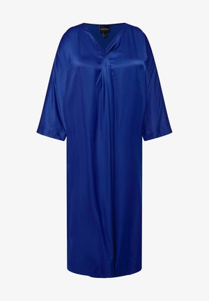 Blaues Satin-Kleid mit einem V-Ausschnitt und Faltendetails an der Vorderseite. Mit Dreiviertelärmel und einer lockeren, fließenden Silhouette.