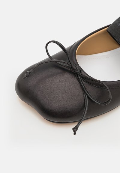 MM6 Maison Margiela Muiltjes - black