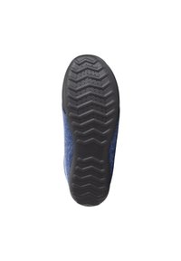 Zool van een schoen met een zwarte rubberen vlak die een zigzagprofiel heeft; donkerblauwe vilten bovenkant zichtbaar langs de zijkanten.