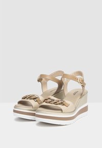 NeroGiardini Platform sandals - lino