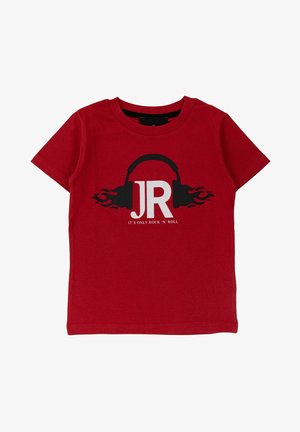 Rode katoenen t-shirt met korte mouwen, voorzien van een grafisch ontwerp van een koptelefoon en de tekst "JR IT'S ONLY ROCK 'N' ROLL" in vette letters.