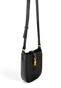 L37 Torba čez telo - black