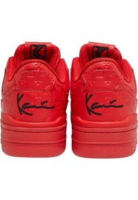 Karl Kani Baskets basses - red black