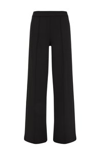 Zwarte wijde broek met een gladde textuur, voorzien van een aansluitende tailleband en schone, rechte naden die over de voorkant lopen.