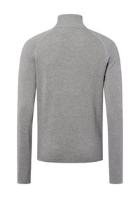 Grijze sweater met lange mouwen en hoge hals, gemaakt van een textuur gebreide stof. Heeft een rechte achterkant en raglanmouwen.