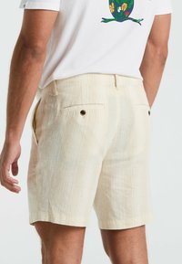 Original Penguin Shorts - birch