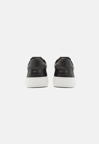GANT MC JULIEN - Sneaker low - black