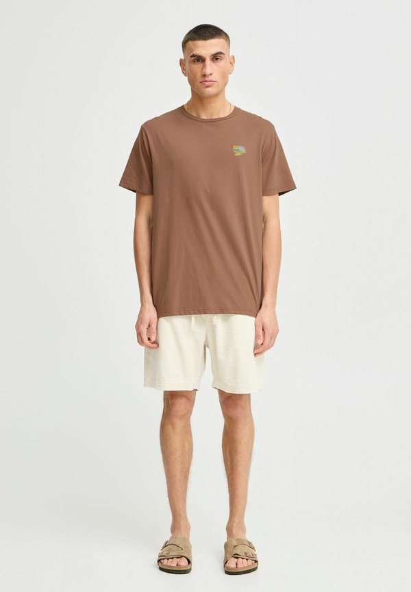 SDOWENS - Basic T-shirt - acorn4