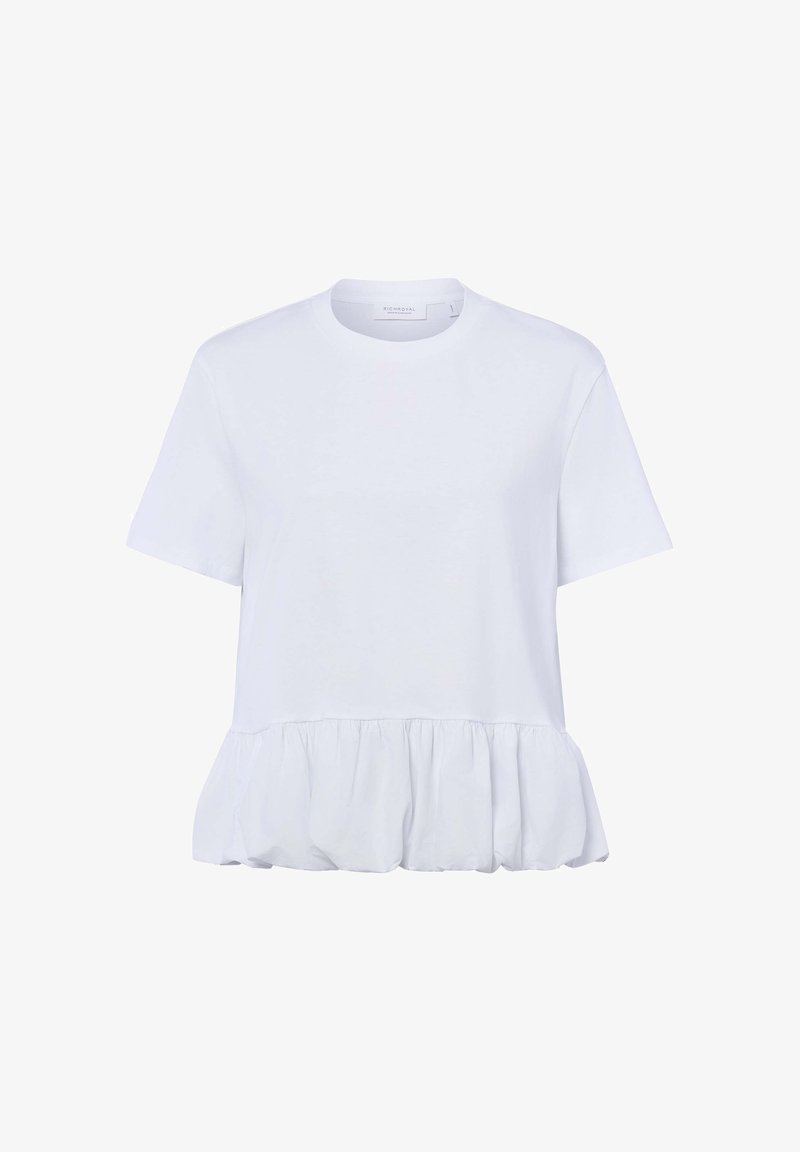 Weiße Bluse mit kurzen Ärmeln, rundem Ausschnitt und gerafftem Rüschensaum, dargestellt vor einem schlichten weißen Hintergrund.