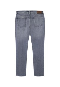 Vue arrière d'un jean denim gris à jambes droites avec deux poches arrière et une pièce en cuir marron sur la ceinture.