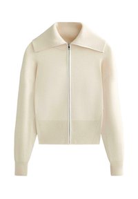 Roomkleurige trui met rits en een grote kraag, geribbelde manchetten en zoom, en een gladde textuur. Heeft een centrale ritssluiting met contrasterende bies.