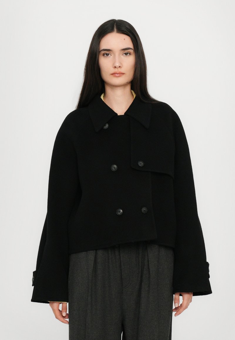 CLOSED CROPPED TRENCH - Nyári dzseki - black
