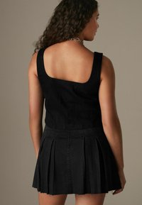 Next TALL REGULAR FIT - sukňa v tvare A - black