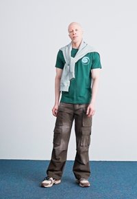 New Balance MR530 UNISEX - Sporta apavi - dark mushroom