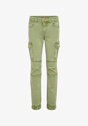 Pantalones cargo verdes con un corte ajustado, que cuentan con bolsillos laterales, puños acanalados y un cierre frontal con botón. Hechos de tela ligera.