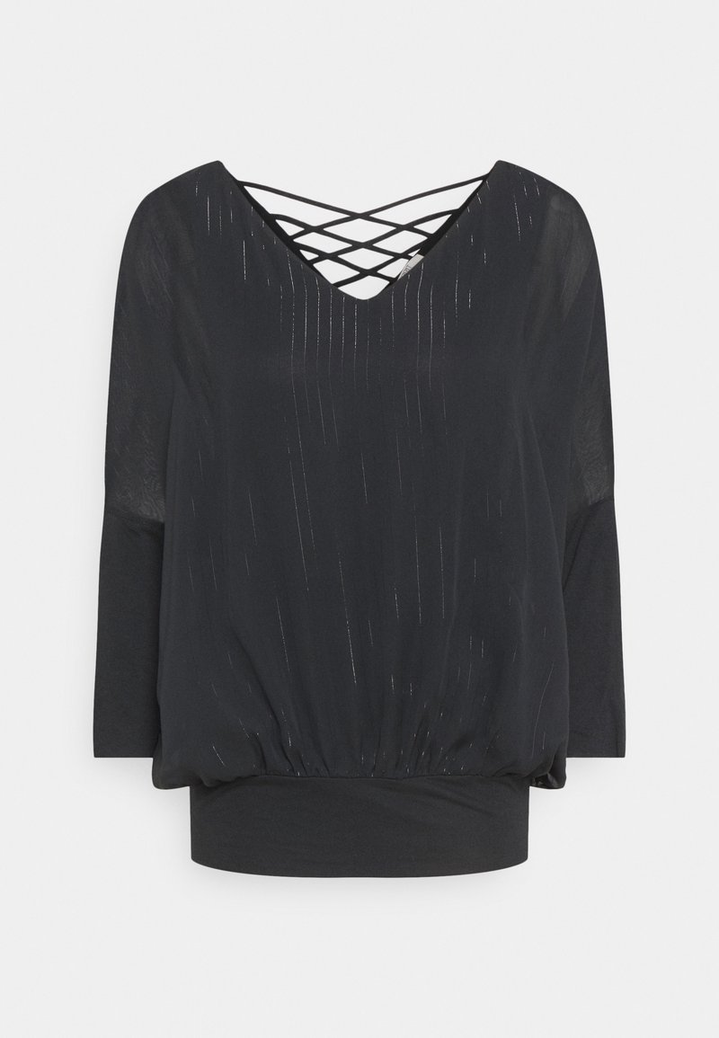 Haut noir avec un col en V et un dos croisé. Présente des manches trois-quarts et un ourlet froncé pour une coupe décontractée.