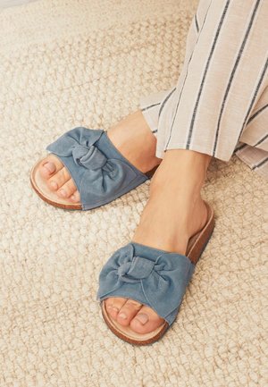 BOW  - Pantuflas - blue suede