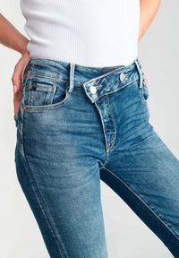 Le Temps Des Cerises PUSH-UP REGULAR  PULP - Jeans Straight Leg - bleu