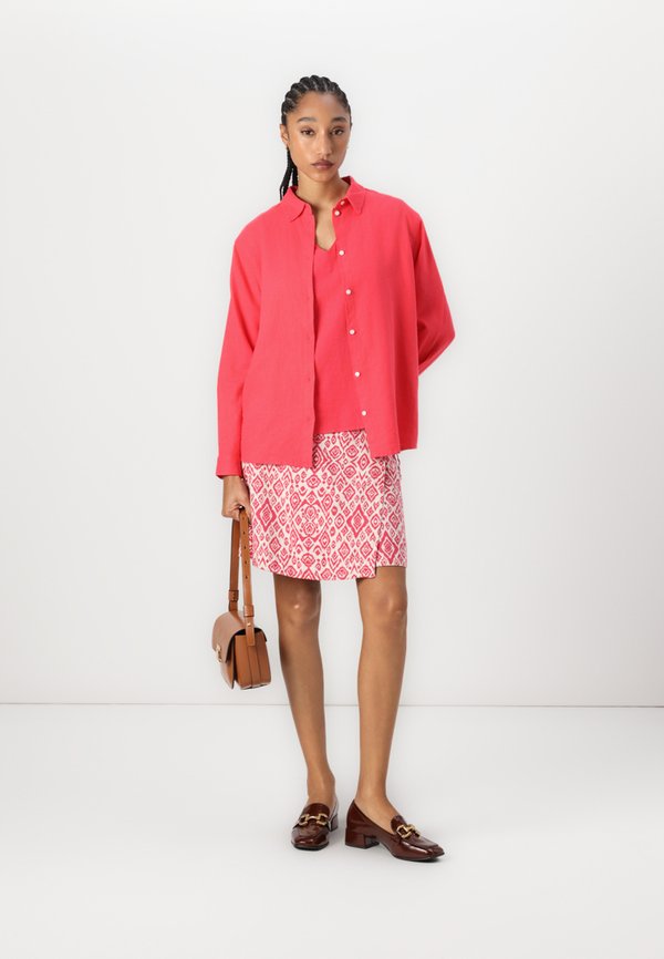 LINNO - Button-down blouse - geranium3