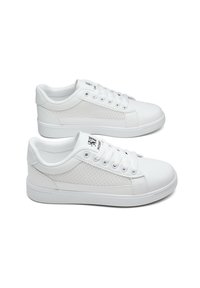 White sneakers with a smooth synthetic upper and mesh accents. Features round laces, padded collar, and flat rubber sole.