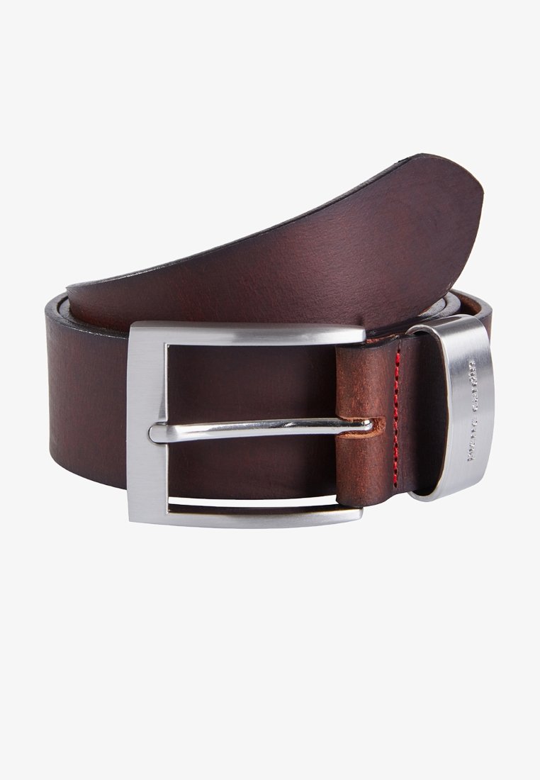 Pierre Cardin Pas