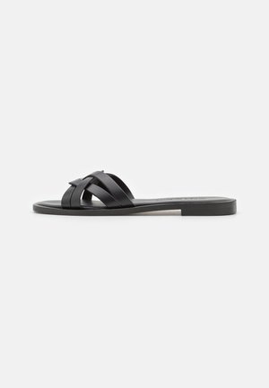 Slip-on sandaler - black