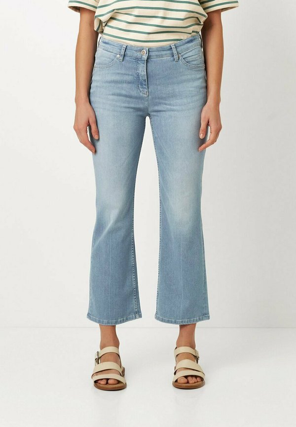 STYLE PERFECT SHAPE - Flared Jeans
