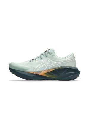 NOVABLAST 5 TR - Trail running shoes - nature bathing   lichen rock