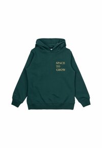 Mörkgrön hoodie i mjukt material, med en känguruficka, ribbade muddarna och broderad text "SPACE TO GROW" i guld.