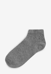 Szary skarpetka do kostki z prążkowanym mankietem i gładką fakturą. Zaokrąglony czubek i bezszwowy design, odpowiedni do noszenia na co dzień.