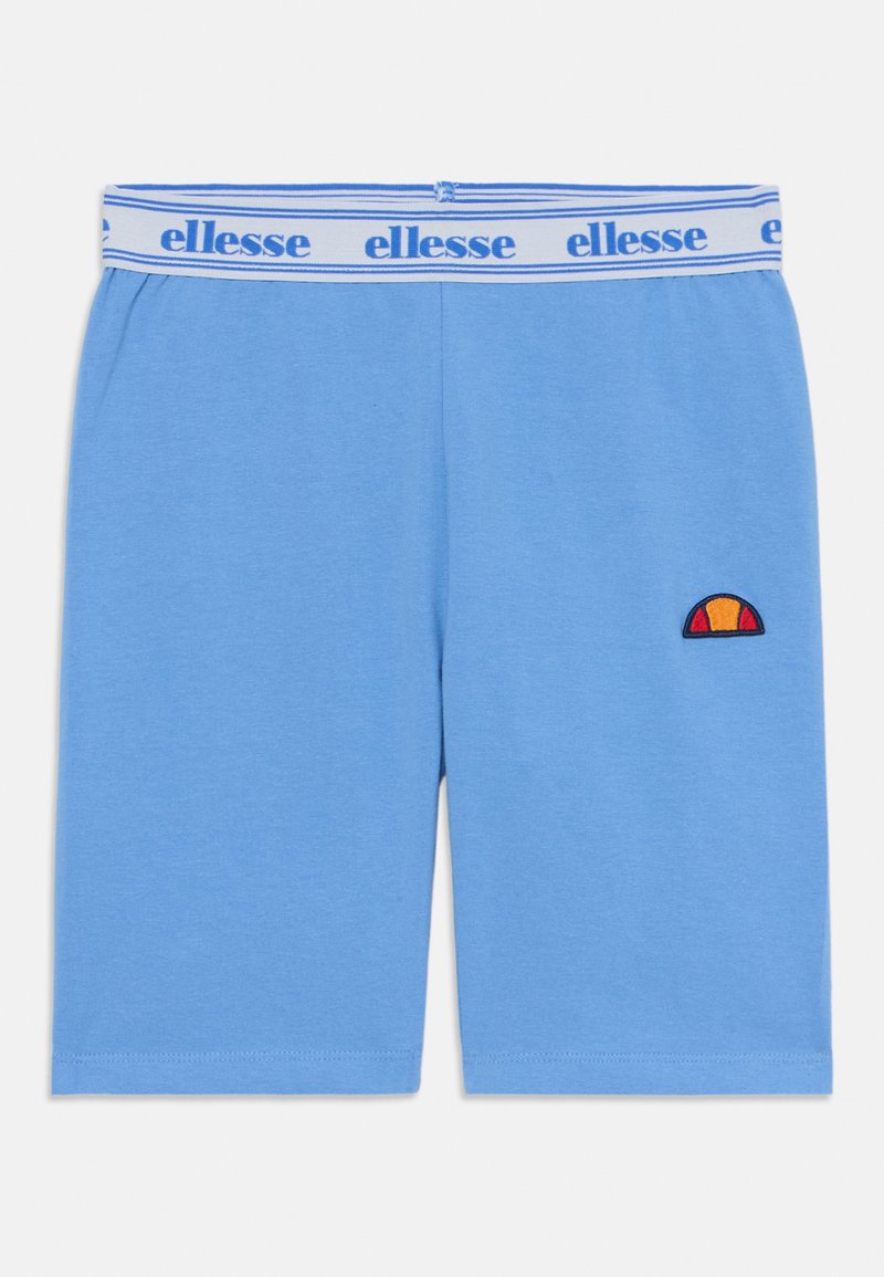 Shorts bleu clair en coton doux. Dotés d'une taille élastique blanche avec un logo "ellesse" bleu et un petit logo brodé.