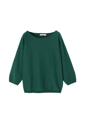 Maglione verde lavorato a maglia con vestibilità ampia, ampia scollatura rotonda e maniche a tre quarti con piccoli dettagli di perline sulle spalle.