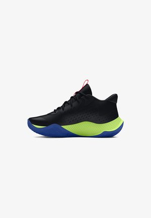 Zapatilla deportiva negra con parte superior de malla, entresuela verde vibrante y suela de goma azul. Presenta un diseño texturizado y una pestaña roja para tirar.