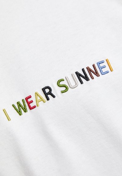 Sunnei CLASSIC UNISEX - Marškinėliai su spaudiniu - off white