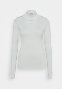 Pull à col roulé gris clair, manches longues, texture côtelée, forme ajustée, étiquette indiquant "WEEKDAY." Design minimal sans accents supplémentaires.