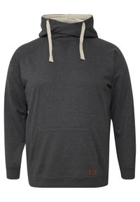 Sudadera con capucha de color gris oscuro con un acabado texturizado, cordones en crema en contraste, bolsillo canguro y una pequeña etiqueta de cuero marrón.