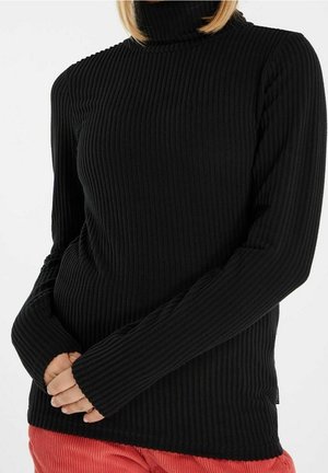 Czarny prążkowany sweter z golfem i długimi rękawami. Charakteryzuje się dopasowanym krojem, teksturowanym materiałem oraz wydłużonymi mankietami. Brak widocznych logotypów marki.