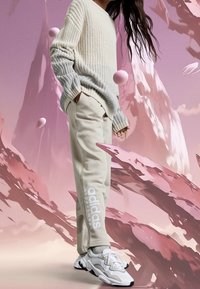 adidas Sportswear ALL PANT UNISEX - Träningsbyxor - beige/white