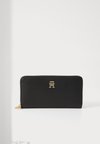 DISTINCT - Wallet - black