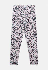 Vaikiškos rožinės leggins su žaliais ir juodais leopardų raštais bei juodomis lankelių iliustracijomis, padėtos plokščiai ant baltos fono.