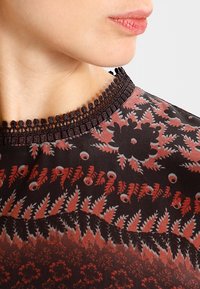 AllSaints Freizeitkleid - dark red