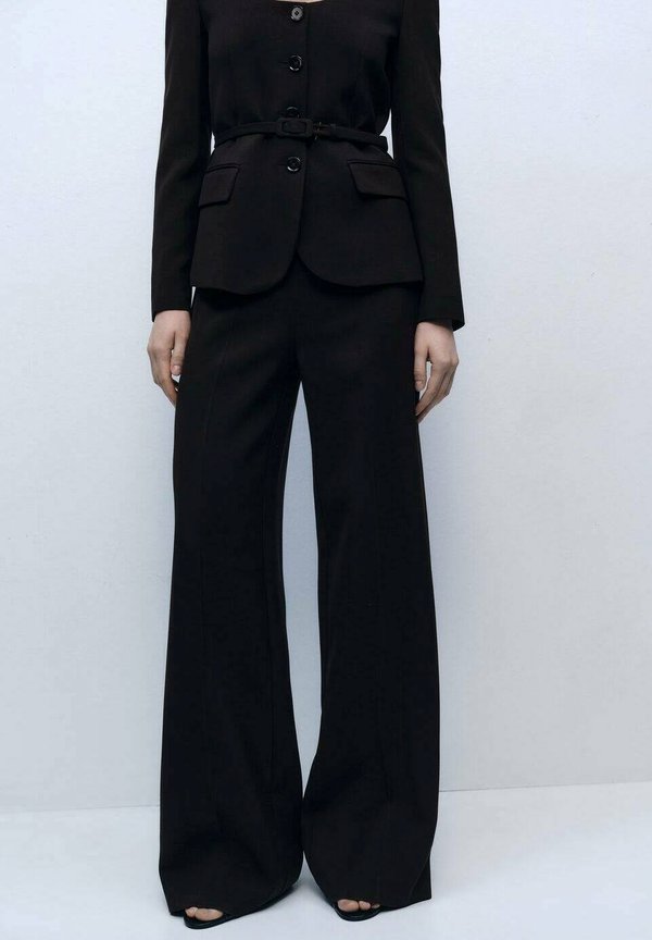 SAKE - Trousers - chocolate