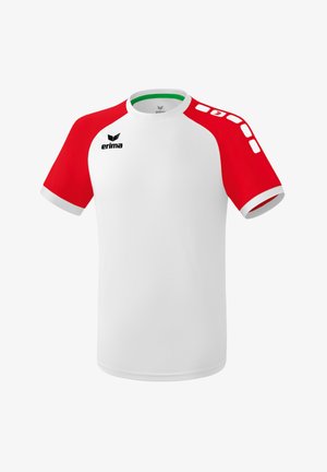 Maglietta sportiva bianca con maniche rosse, scollatura tonda e dettagli verdi. Presenta un logo sul davanti e un motivo sulla spalla. Tessuto leggero.