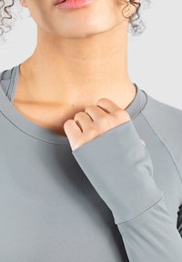 Smilodox LONGSLEEVE LORIE - Langærmet T-shirt - dunkelgrau