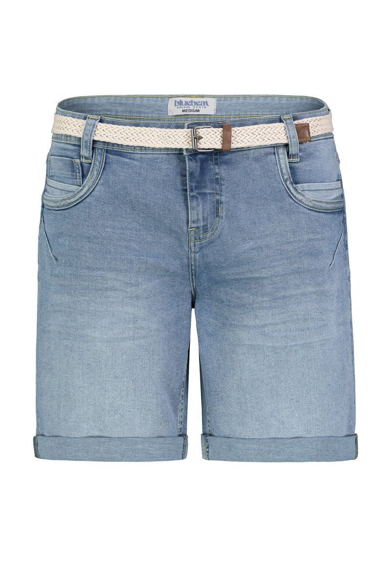 Denim shorts in light blue, featuring a rolled hem, five pockets, and a white braided belt with brown accents.