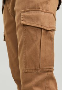 Jack & Jones Pantaloni cargo - otter