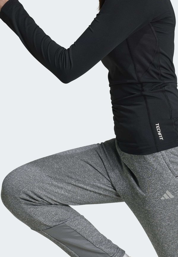 TECHFIT LONG SLEEVE LONG-SLEEVE KIDS - Long sleeved top4