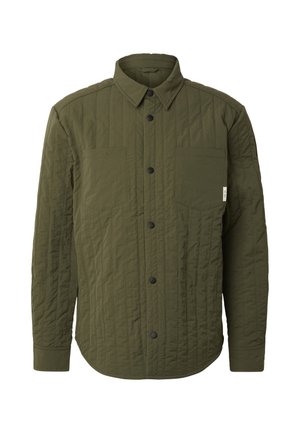 Giacca camicia trapuntata a maniche lunghe verde oliva con bottoni sul davanti, due tasche sul petto e colletto.