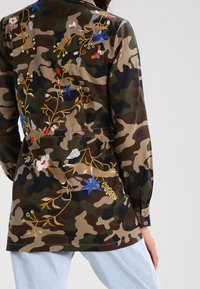 ONLY Pitkä takki - light brown