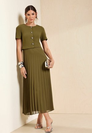 Friends Like These, SHORT SLEEVE 2 IN 1 PLEATED MIDI DRESS - Päevakleit - bottle green